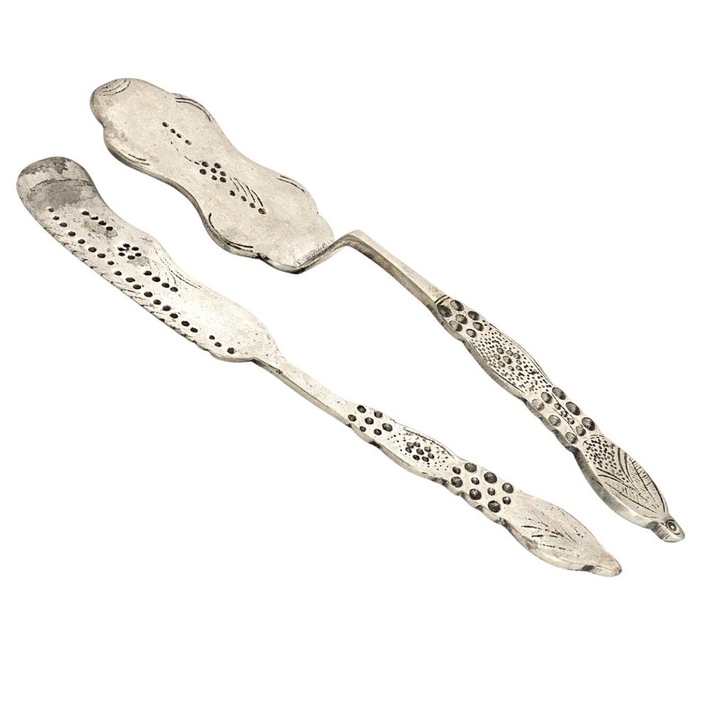 Handcrafted Aluminum Lasagna Knife Server Set With Embossed Floral Design Vtg - Picture 2 of 8